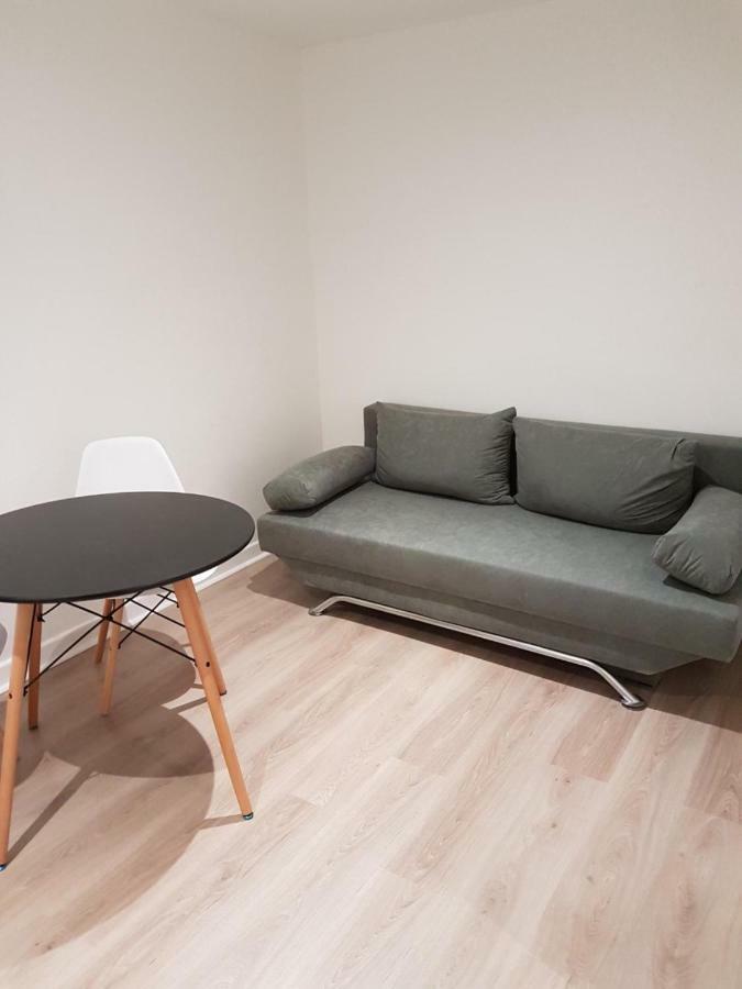Appartement 1 - Tout équipé Et Fonctionnel - Carmes, *
